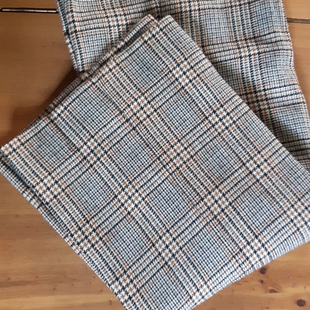 J Crew Ladies Wool Plaid Pants Size 6